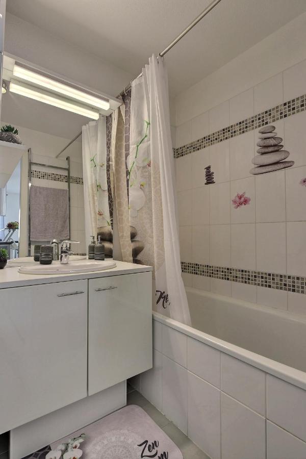 L'Appart' Frontiere-Suisse* Fibre*Chek-In*24/24 Apartment แซ็ง-ลุยส์ ภายนอก รูปภาพ